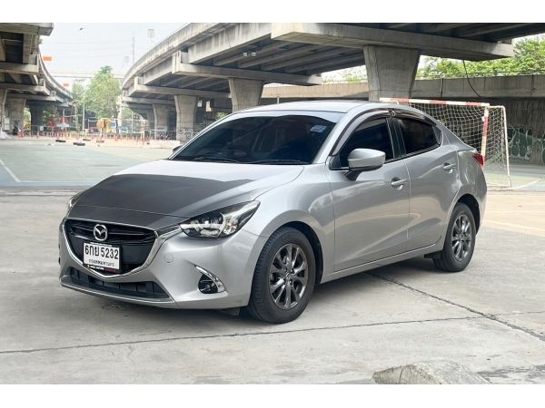 Mazda 2 1.3 High Connect AT ปี 2017 มือเดียวป้ายแดง รูปที่ 0